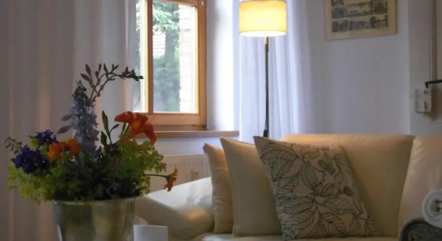 Апартаменты Deluxe SchlossparkFerienwohnungen Rheinsberg mit Garten