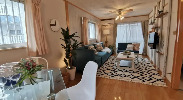 ASAHI HOUSE 2nd floor - Vacation STAY 18109v, Забронировать Отель Наха Окинава, рядом с Здание администрации префектуры Окинавы