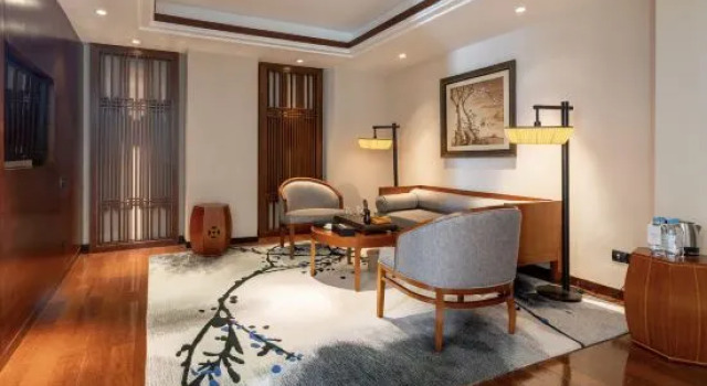 Люкс Superior Crowne Plaza Yading