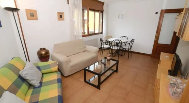 Apartment - 2 Bedrooms with Pool and Sea views - 103306, Rezerwuj Apartament Hotele w Kantabria z parkingiem, Parking