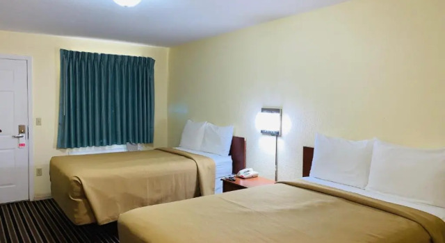 Standard Neljän hengen huone Suite 16 Motel