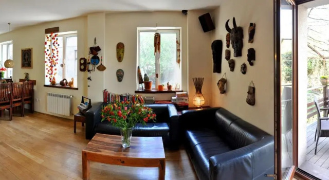 Garden House Apartments, Book Apartment Old Town 