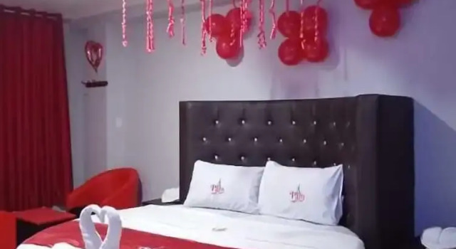 Hostal Paris M&P 3