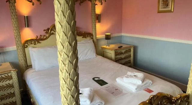 Номер Standard Hatter's Hotel