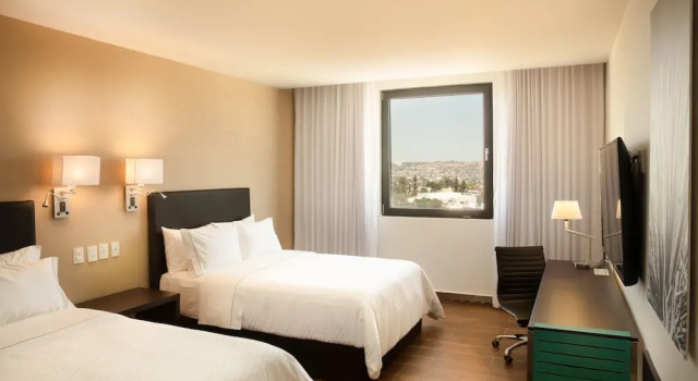 Четырёхместный номер Superior Fiesta Inn Guadalajara Aeropuerto