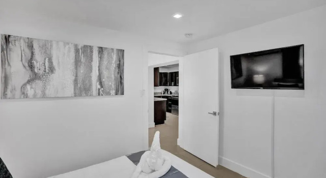 Waterfront Newly Renovated 4 BR Home