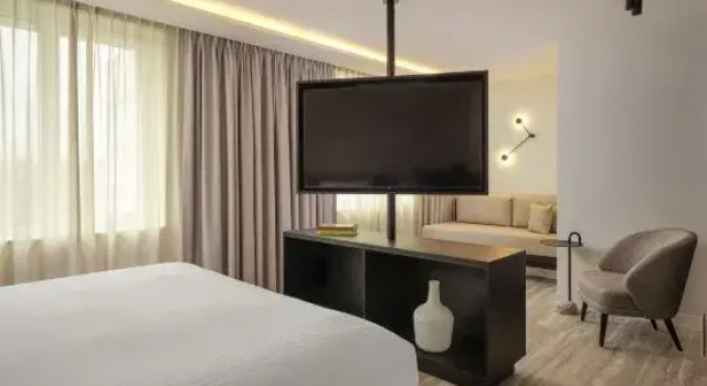 Полулюкс Courtyard by Marriott Ghent