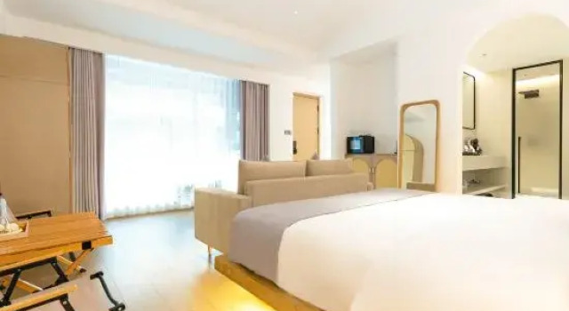 Семейный люкс с красивым видом из окна Bo'ai Hotel (Gucheng Honglongjing)