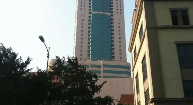 Qingdao Baifusheng Business Hotel