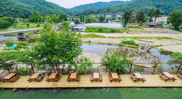 Gun Adul Pension, Prenota Hotel Hotel a Gyeonggi-do con parcheggio, Parcheggio