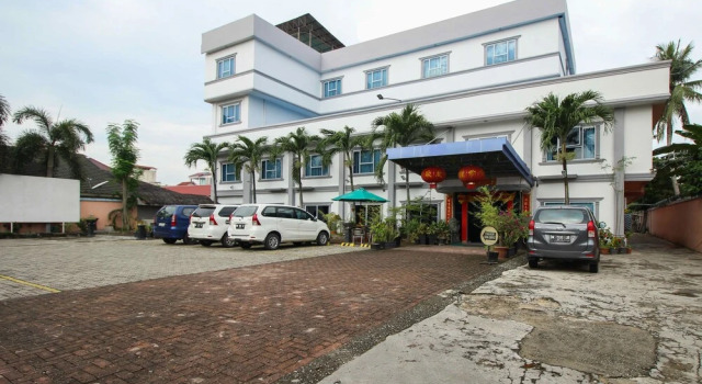 Airy Dr Sutomo 90 Pekanbaru, Rezervovat Hotel Hotely v Pekanbaru se snídaní, Snídaně