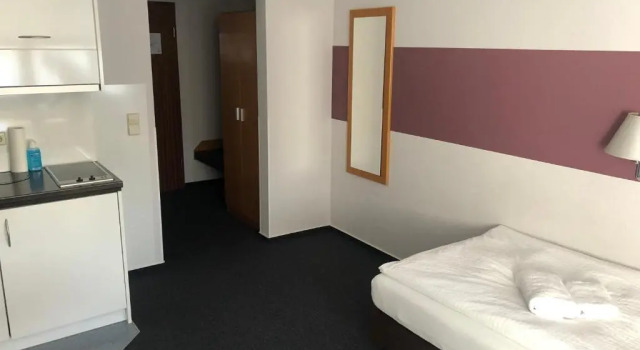 Apartment 31