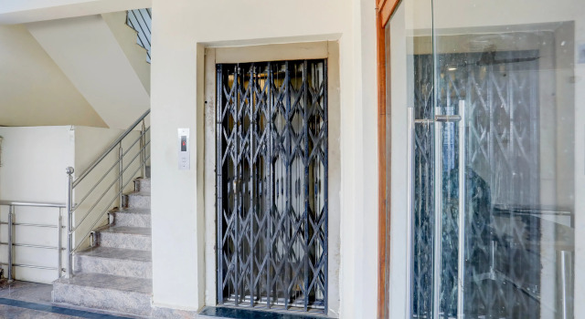 OYO Collection O Tirupati Central Junction Formerly Hotel Adith Grand, Boek Hotel Tirupati Andhra Pradesh