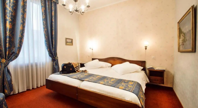 Двухместный номер Classic International au Lac Historic Lakeside Hotel