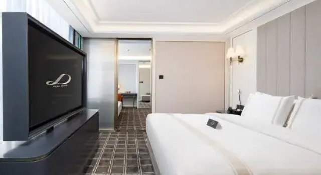 Люкс Luxury Guangzhou Haizhu Nanzhou Subway Station XANA Deluxe Hotel