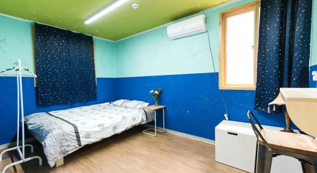 The Blue House, Забронировать Отель Чун-гу Сеул, рядом с Дерматологическая клиника BLT