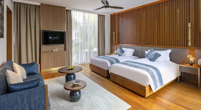 Вилла Royal Beachfront Villas & Spa Danang