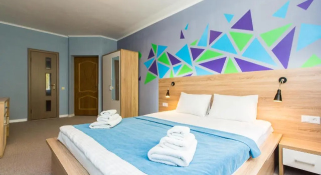 Standard Doppel Zimmer Blum Hotel