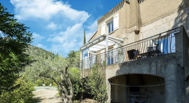 Lovely Country House With Private Pool, Boek Appartement Vieussan Languedoc-Roussillon