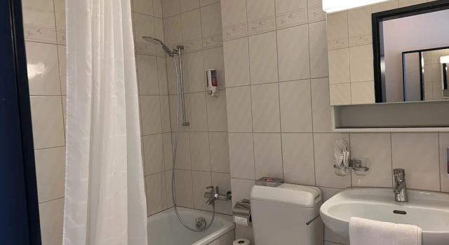 Одноместный номер Comfort Seehotel Riviera at Lake Lucerne