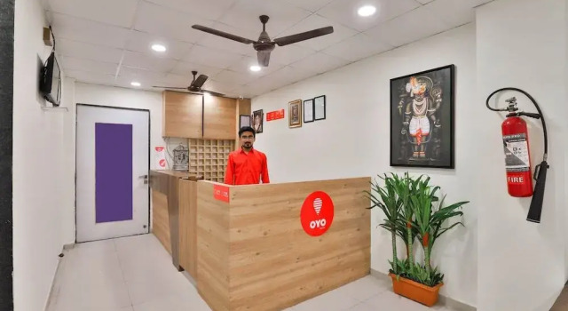 Hotel Krishna Inn By OYO Rooms, Rezervovat Hotel Hotely v Gujarat s parkováním, Parkování
