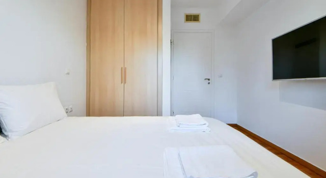 Апартаменты Fully-Renovated Apartment in Palaio Faliro