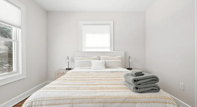 Adorable Broad Ripple Duplex, จอง อพาร์ทเมนท์ อินเดียแนโพลิส Indiana