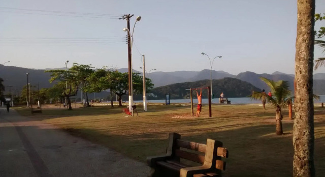 Ubatuba Surf Suites