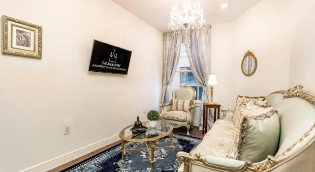Апартаменты The Alexandre