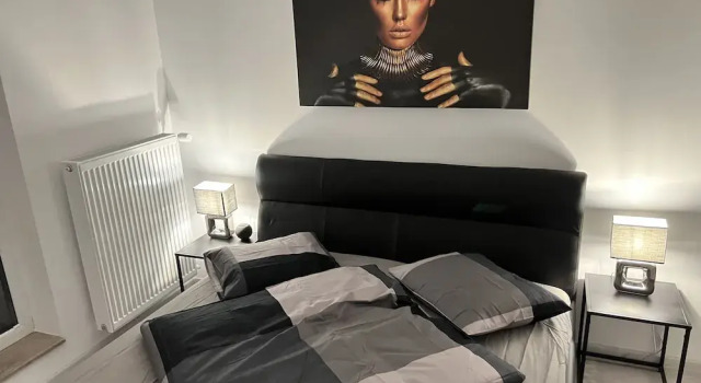 Stunning 3-Room Penthouse W10+W11, Rezerwuj Apartament Hotele w Ilfov z parkingiem, Parking
