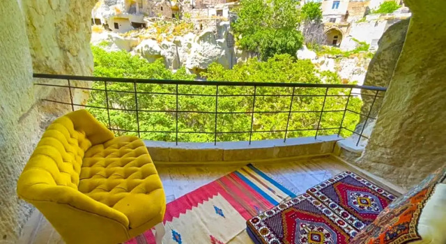 Номер Standard с балконом Heritage Cave Suites