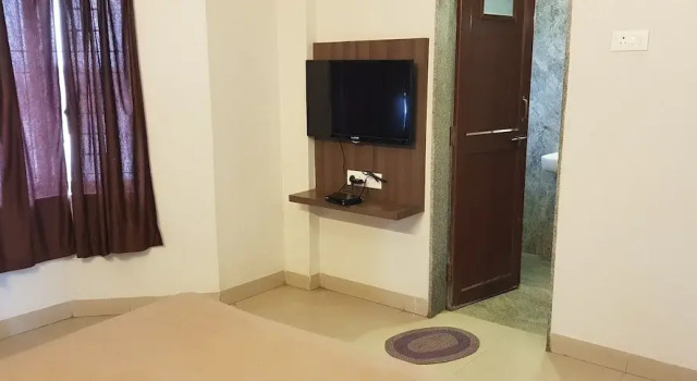 Hotel Bhagwati Lodging, Забронировать Отель Отели штата Махараштры 3 звезды, 3*