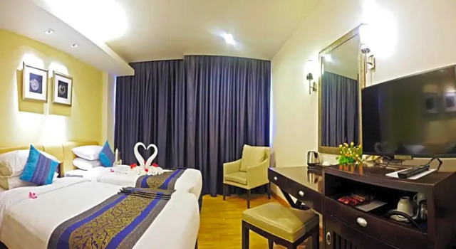 Двухместный номер Deluxe с видом на город Bangkok Centre Hotel