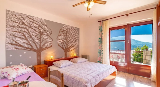 Sea View Apartment With Terrase Vl, Prenota Appartamento Comune di Vallegrande 