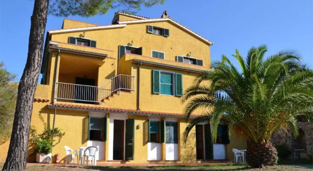 Parco delle Ginestre, Rezervovat Hotel Hotely v Elba s parkováním, Parkování