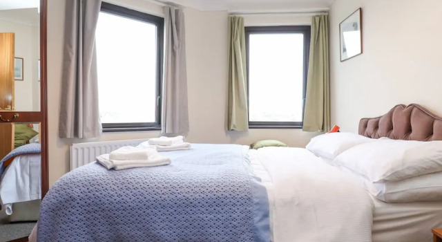 Harbour Watch, Забронировать Отель Отели Мэрипорт 3 звезды, 3*