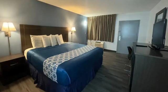 Days Inn by Wyndham Gainesville Hospital - University Area, Забронировать Отель Гейнсвилл штат Флорида, рядом с Meridian Acute Care