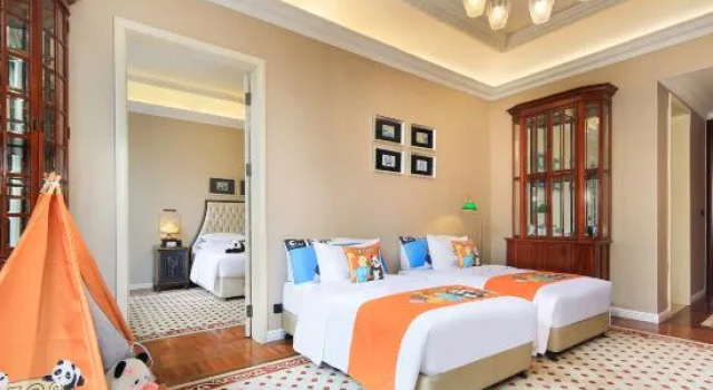 Семейный люкс The White House Hotel Guilin