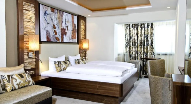 Двухместный номер Comfort с балконом Hotel Garni Astoria