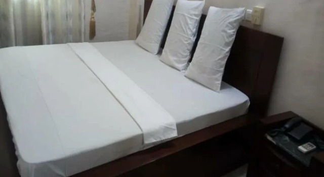Hôtel Saint Louis, Rezervovat Hotel Hotely v centru Cotonou, hotely v centru Cotonou