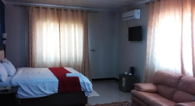Номер Deluxe Royal Olympia Lodges and Safaris Livingstone