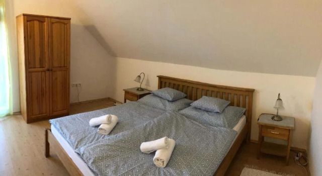 Kristály Apartmanház
