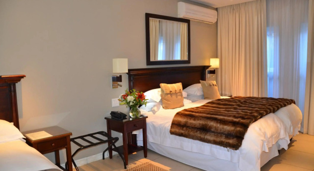 Lemoenkloof Boutique Hotel