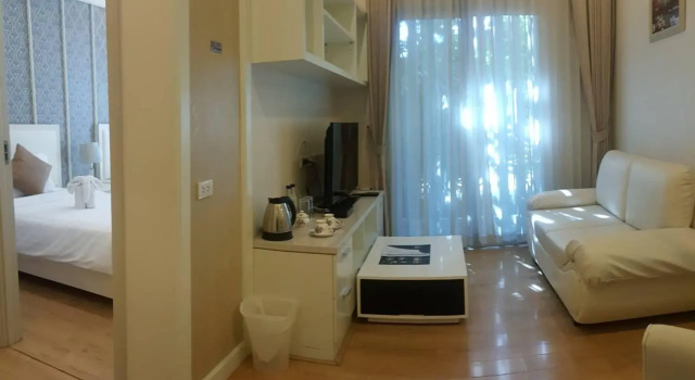 Номер Deluxe с видом на город Harmony Resort Hotel