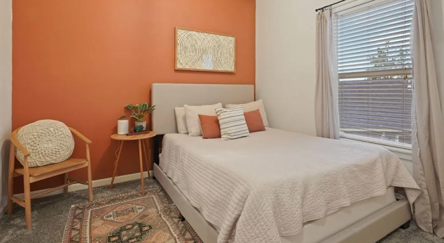 Beaumont 3 Bedroom Home by RedAwning, Book Vacation Home Bend Bachelor
