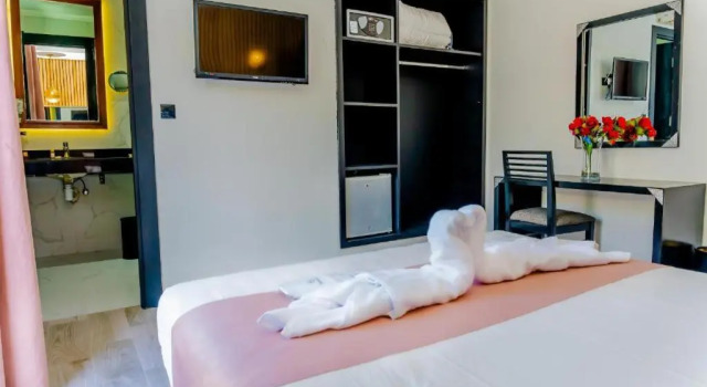 Двухместный номер Standard Hotel Les Ambassadeurs