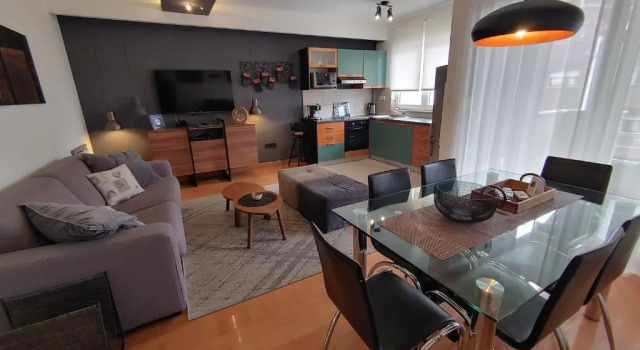 Zagreb Lodge Apartment, Book Apartment Zagreb Croatia