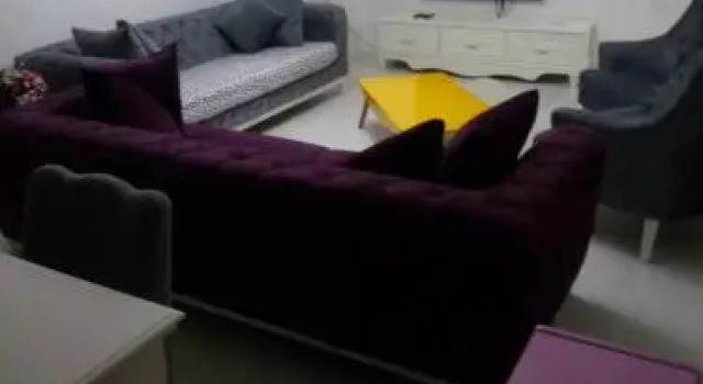 Ahmet Ay, Boek Hotel Golcuk Regio Marmara