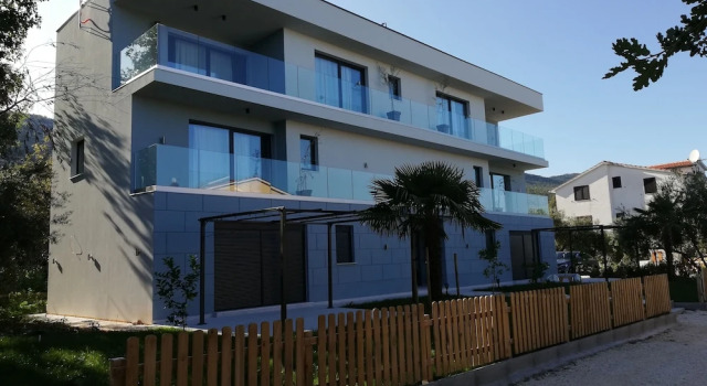 Апартаменты 3 Bed Flat - Sleeps 6 - Garden - Parking - Wifi
