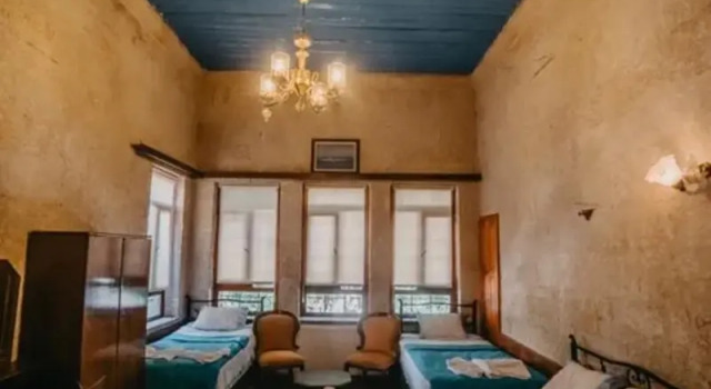 Четырёхместный номер Standard Born Hotel